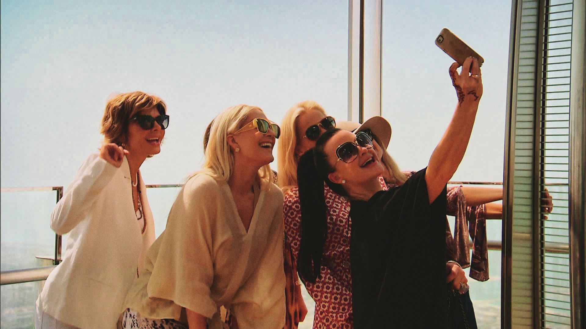 RHOBH Les Real Housewives de Beverly Hills S06E19 saison 6 épisode 19 Goodbye, Dubaï